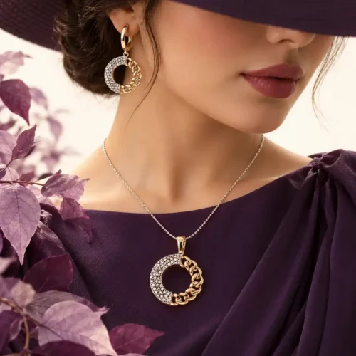 نیم ست کارتیر کد 100101 روی مدل