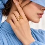 انگشتر زنانه اسکارلت کد 10110 روی مدل
